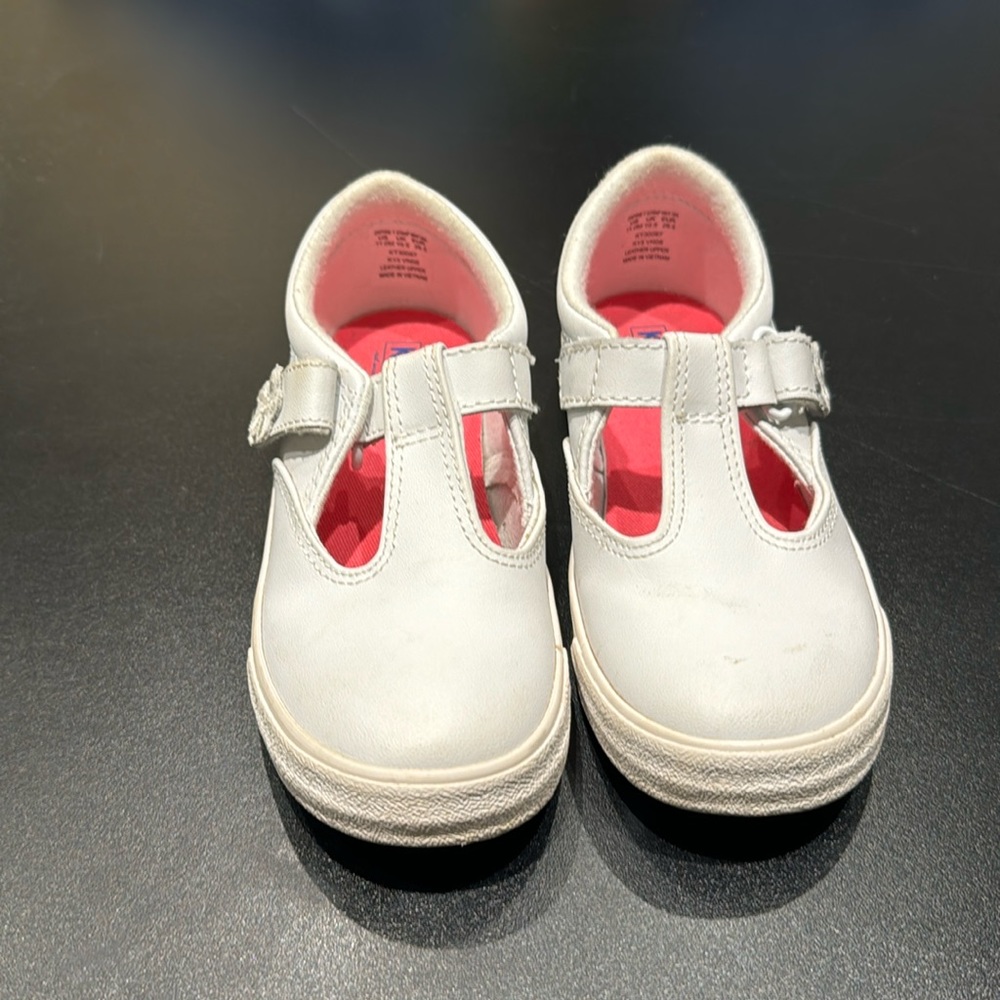 Girls size 11 Keds white Velcro Mary Jane sneakers